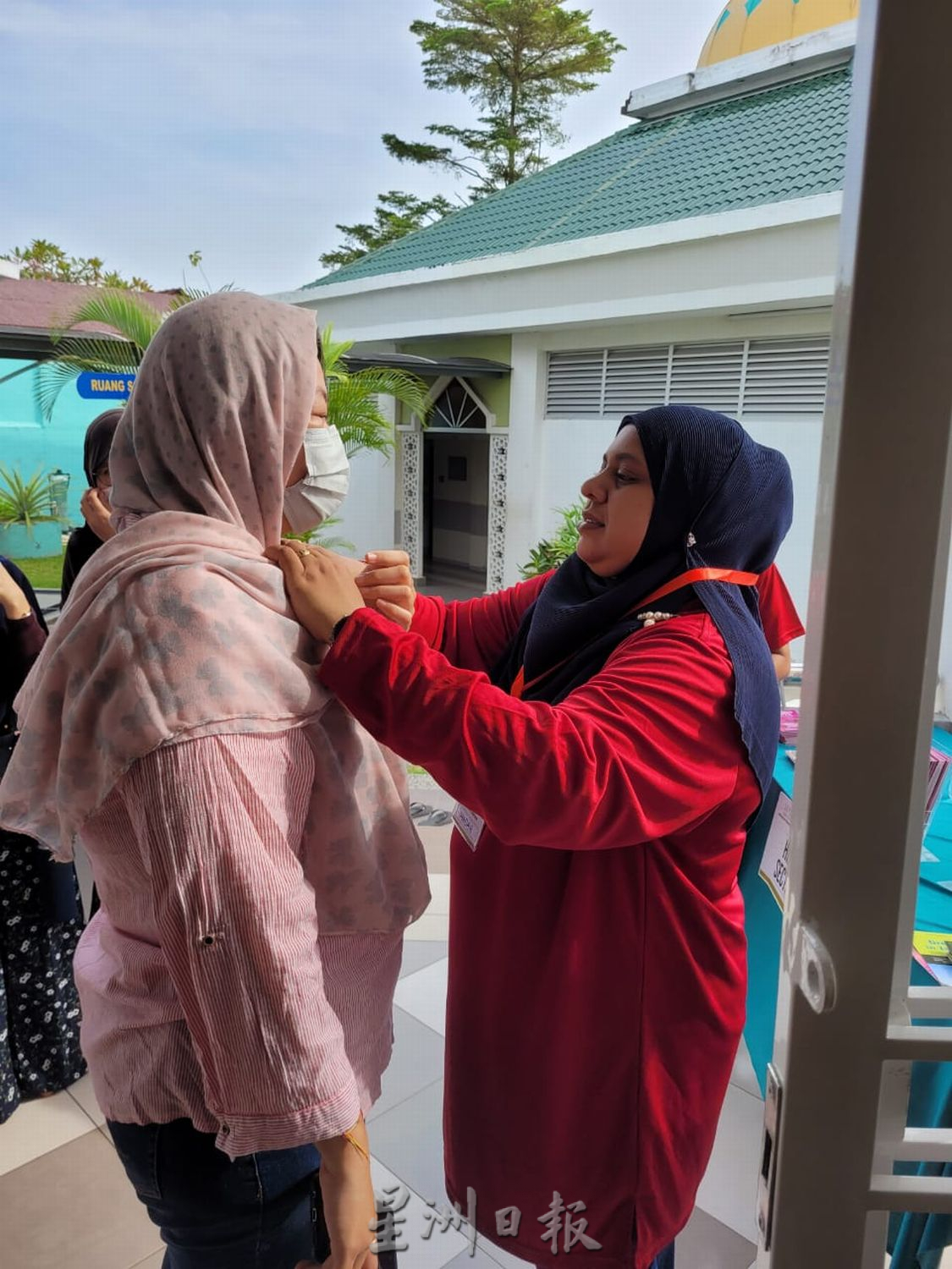 （古城第三版主文）武吉峇汝Al-Ehsan百年清真寺开放日　各族走入清真寺了解伊斯兰