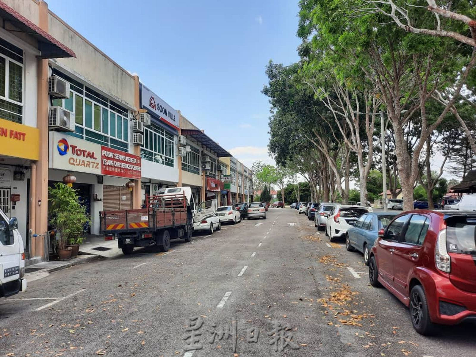 （古城第二版主文）武吉卑亚都珍珠园停车格画小了3尺！