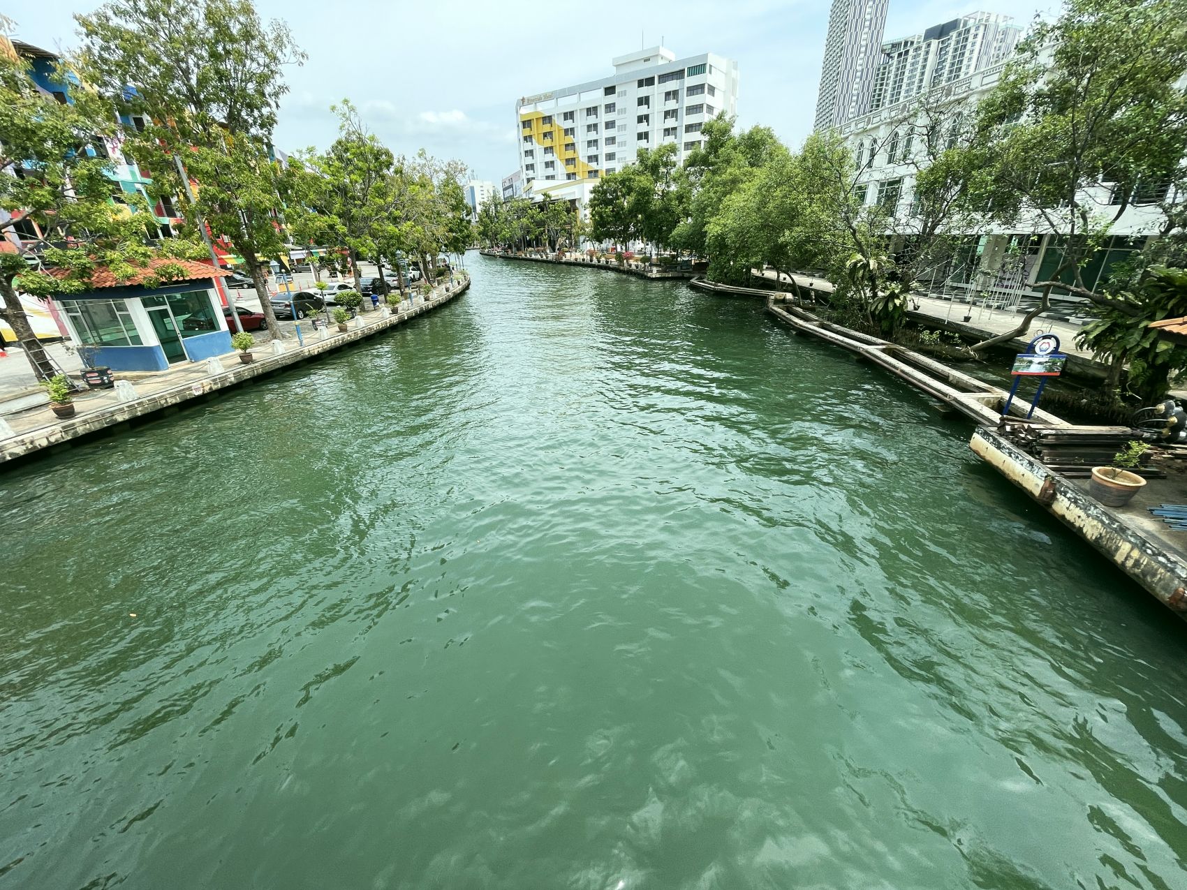 （古城第二版主文）绿油油的甲河！