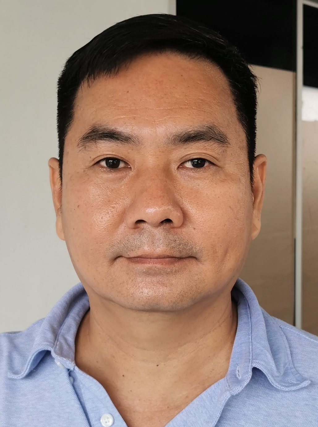 民生特工队:民宅旁狭小水沟年久失修,1年4次闪电水灾居民叫苦