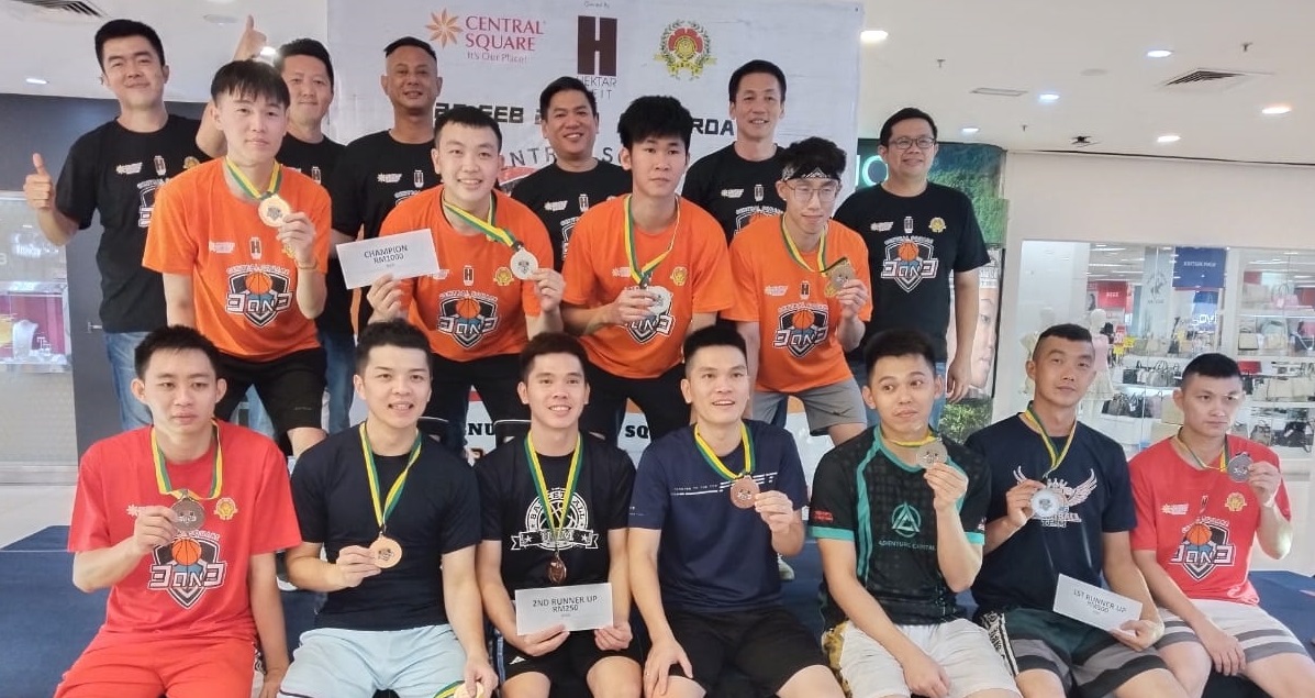 (大北马)吉中篮球公会与中环广场联合主办3人篮球公开赛男队Team OKC与女队Backyard Kids分别摘下男女冠军宝座