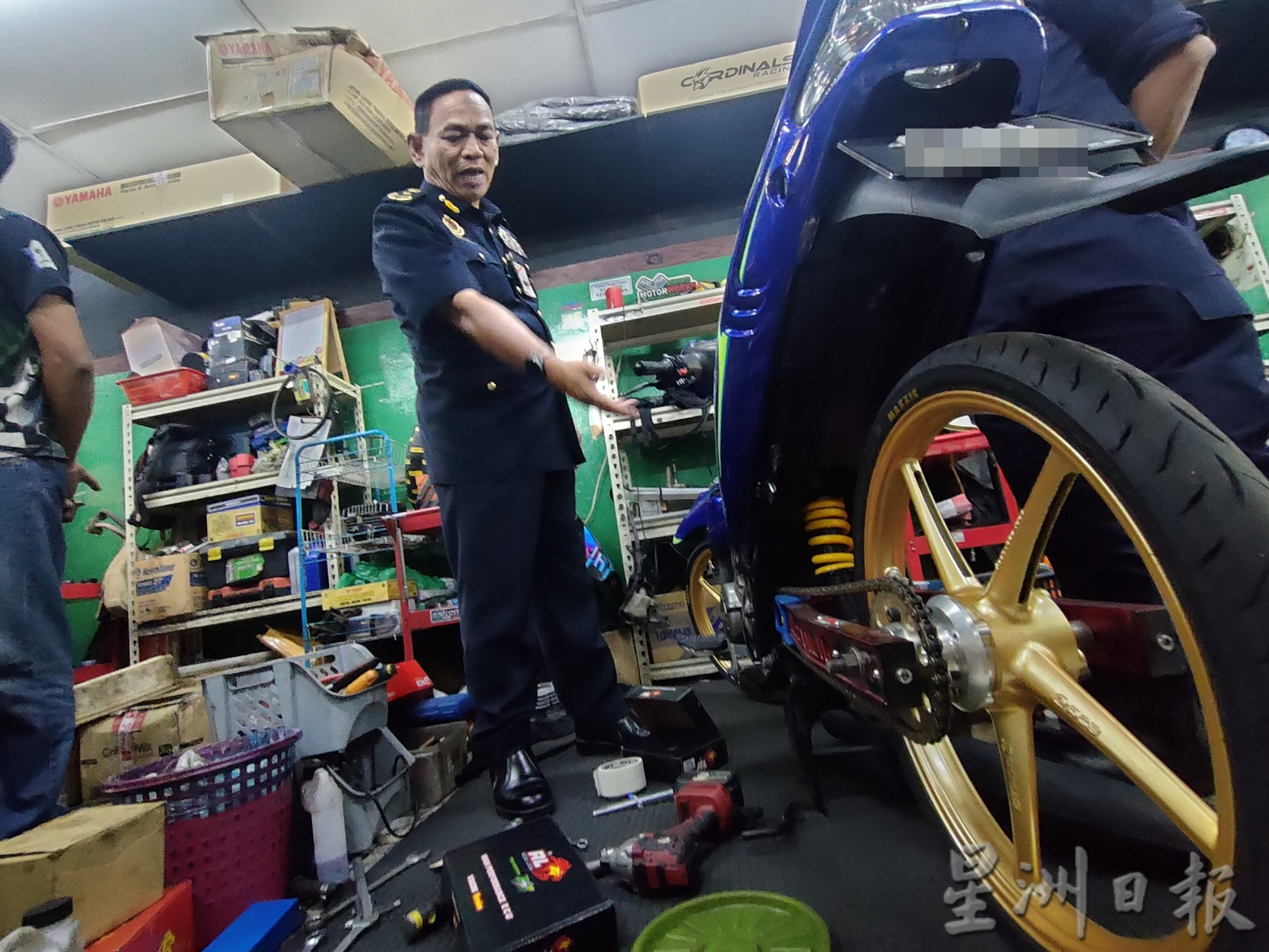 (大北马)摩托车非法改装 刹车器也拆下 26摩托车遭下令改回原装