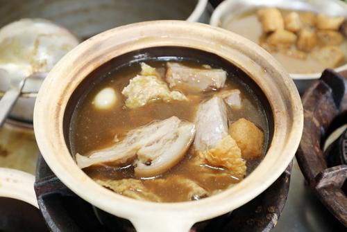 (大都会)肉骨茶价钱调涨1令吉
