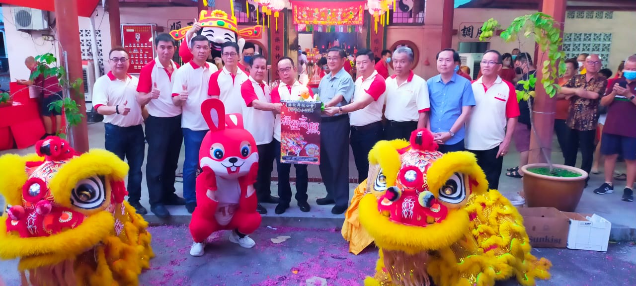 (已签发)柔:麻潮州会馆与粤东古庙联办,大团拜闹元宵盛会登场
