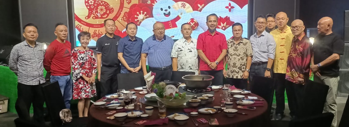 黄澄清呼金融机构,放宽超过10年车的贷款申请