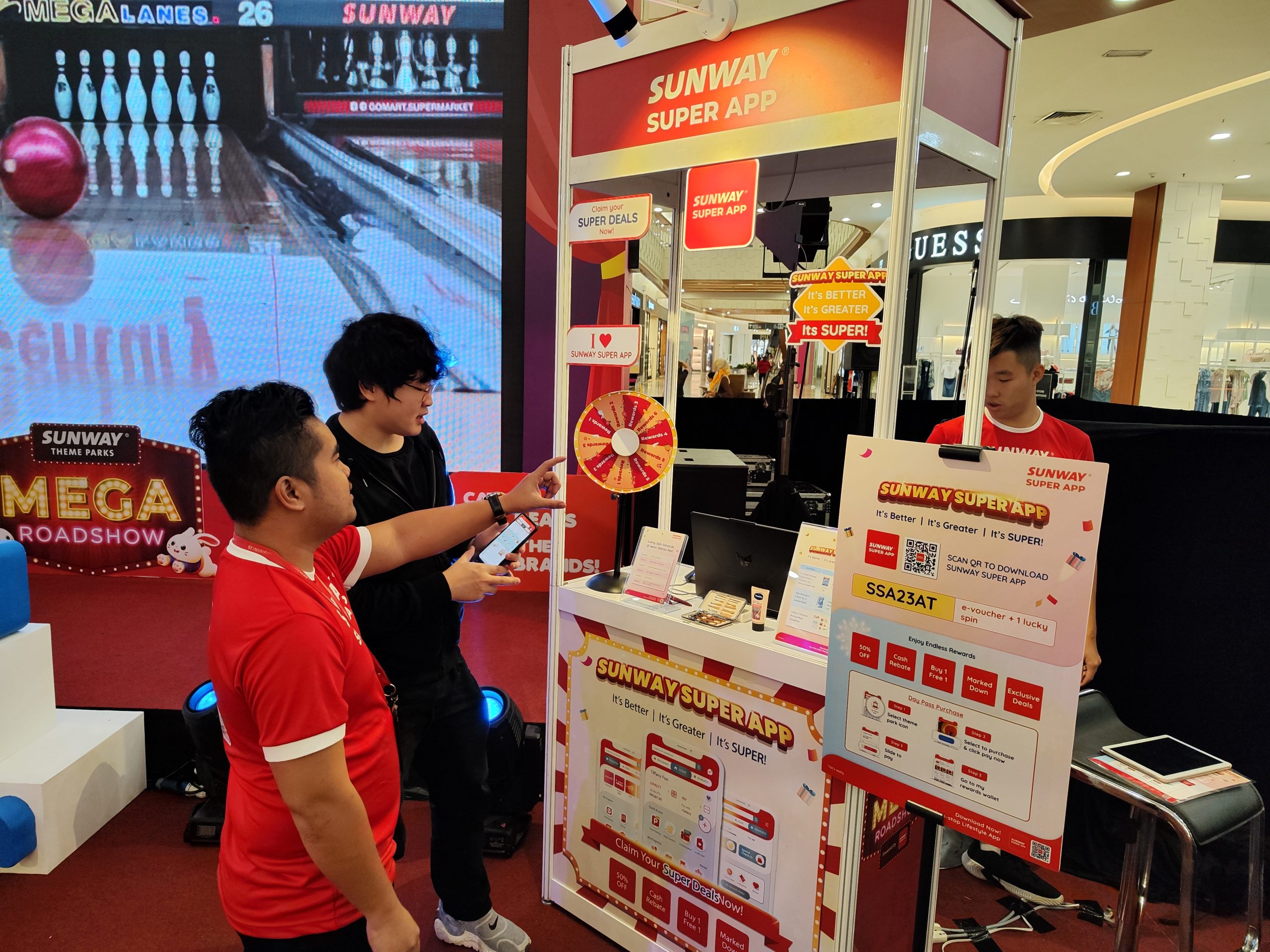 (有劳编辑签上星洲网品牌传播柔:市场情报:2月14日至19日,Sunway主题乐园展新山地不佬永旺商场举行,别错过抢购188令吉超值年票