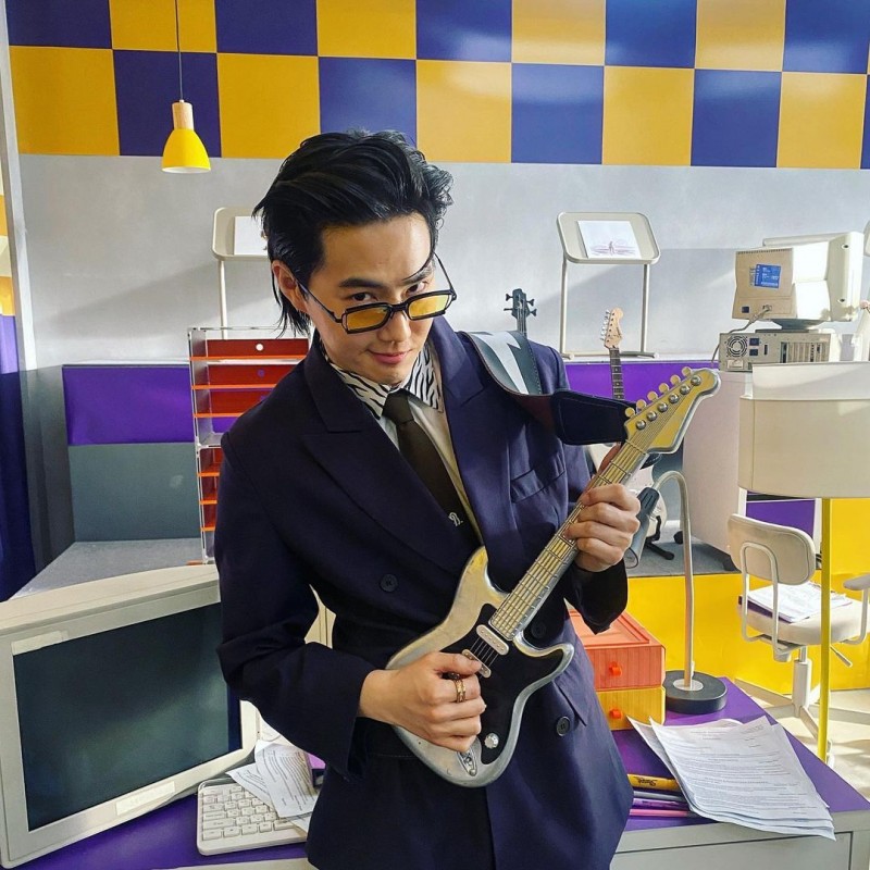 EXO队长Suho“穿霸王鞋”?遭爆拿300双鞋不还