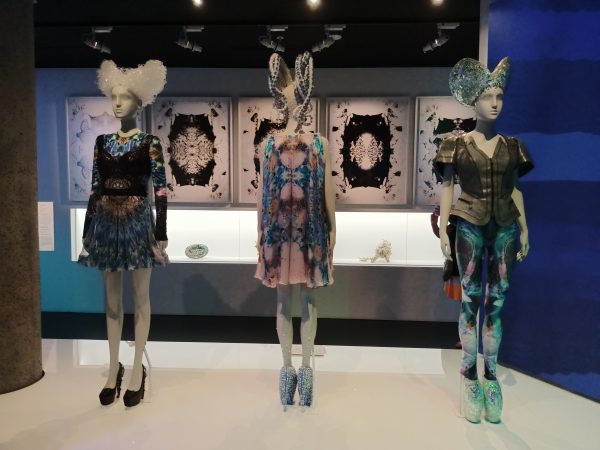 KING CHAN／Alexander McQueen: Mind, Mythos, Muse  心灵，神话，缪斯特展