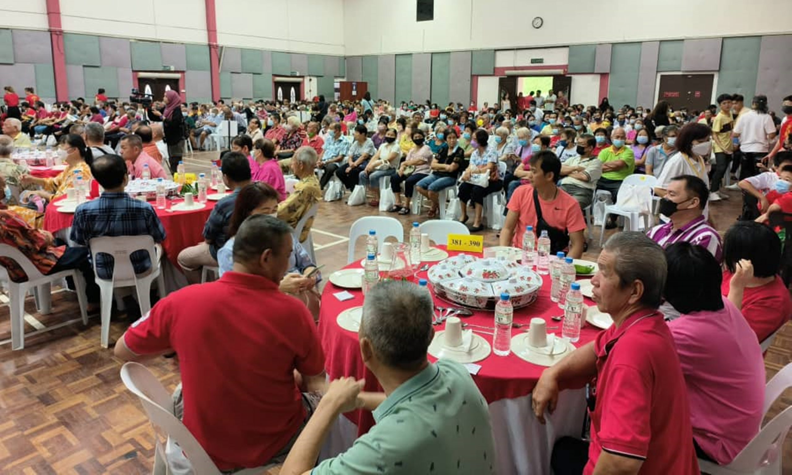 NS庇朥/ 阿敏努丁：非政府组织、俱乐部和社区组织对政府非常重要。