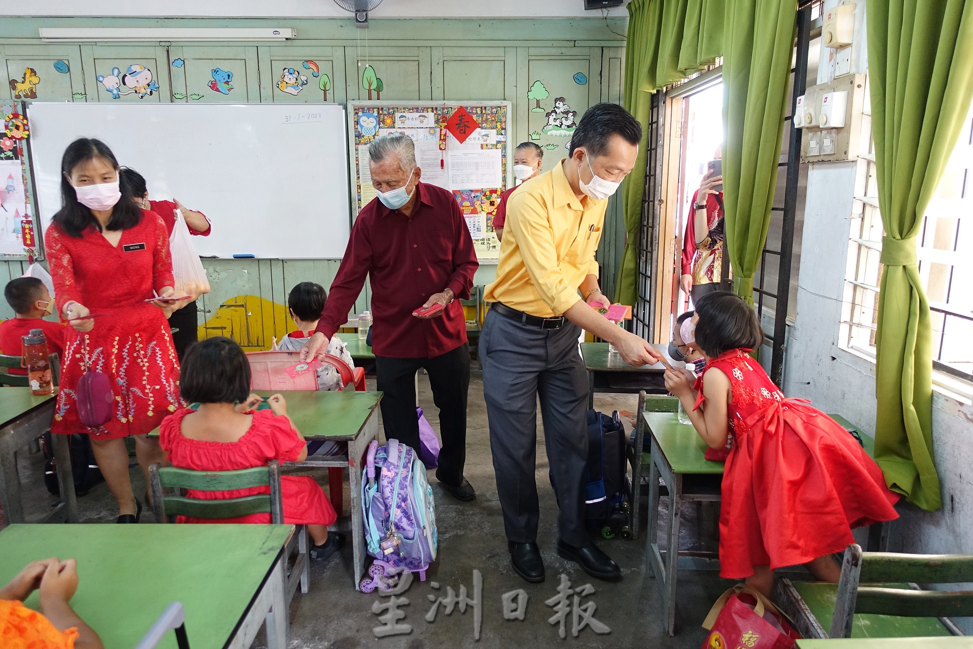 NS芙蓉/万茂新村华小新春庆典,谢琪清赞全校师生把戴口罩当成一种习惯