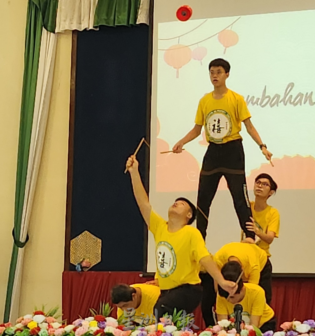 NS芙蓉/芙蓉圣保罗24节令鼓队正式启动，校长：将陆续注入大马各族传统活动元素