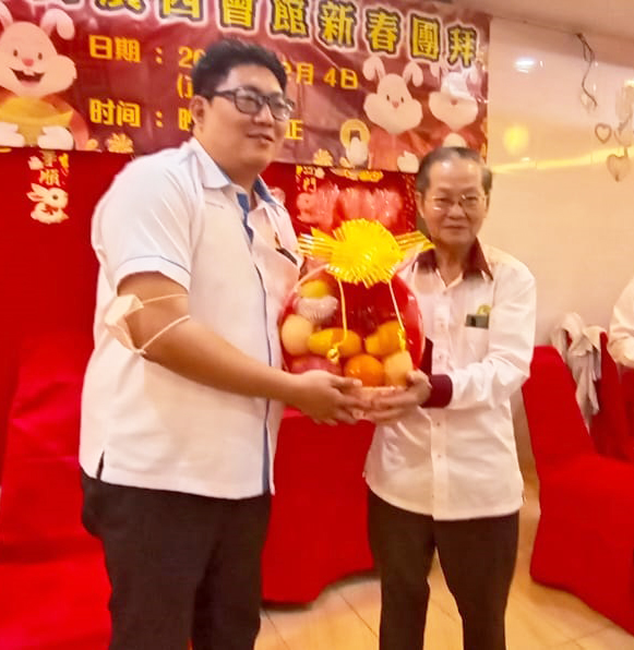 ns马口:马口广西会馆庆祝新年,会长刘英海盼马新落实建新通道