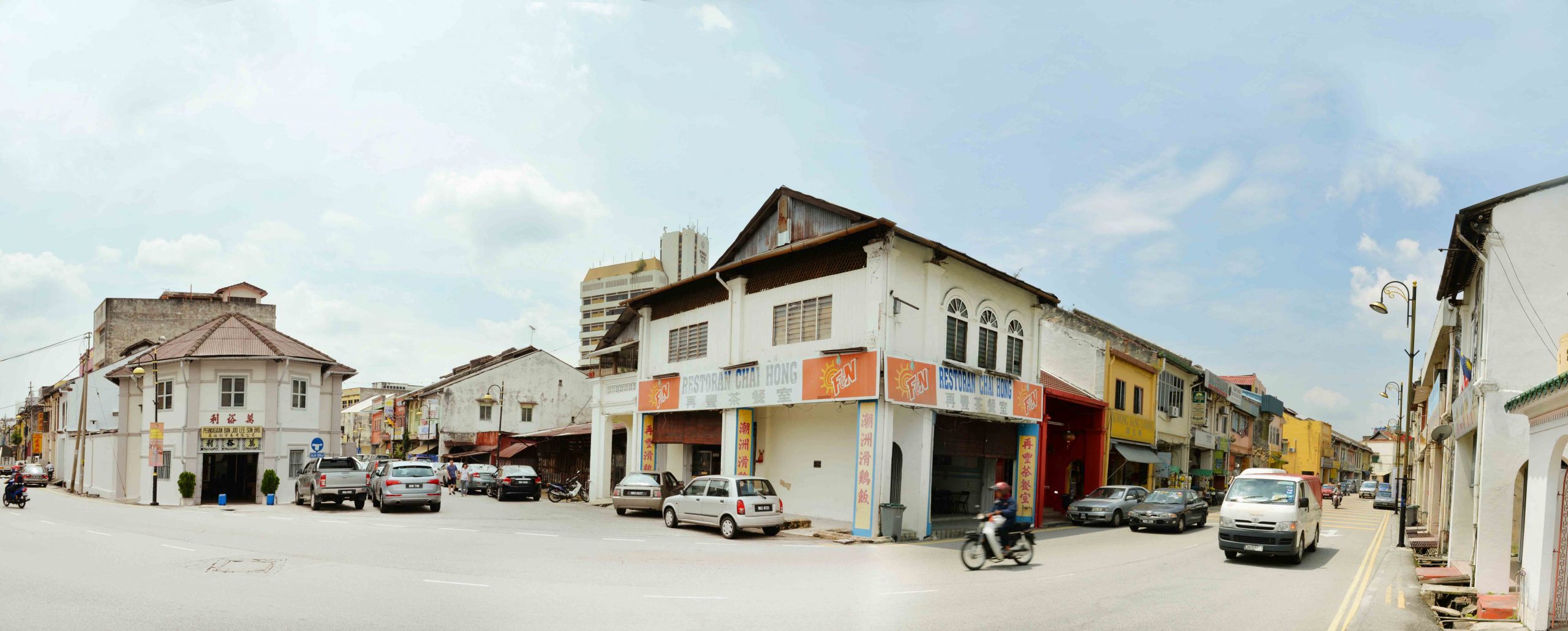 11日见报//ns芙蓉：老区“繁华褪色”，各造推手难同步，芙蓉老街激活难