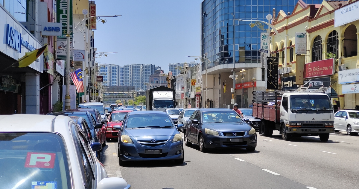 11日见报//ns芙蓉：老区“繁华褪色”，各造推手难同步，芙蓉老街激活难