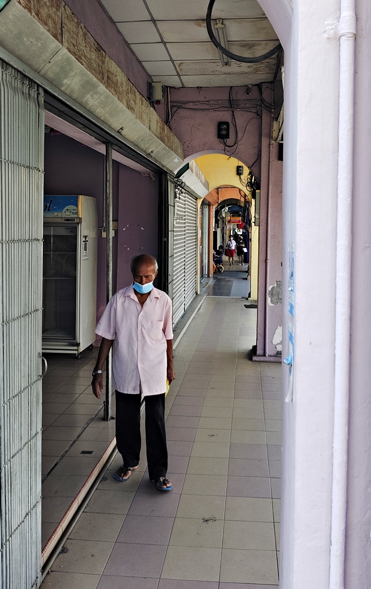 11日见报//ns芙蓉：老区“繁华褪色”，各造推手难同步，芙蓉老街激活难