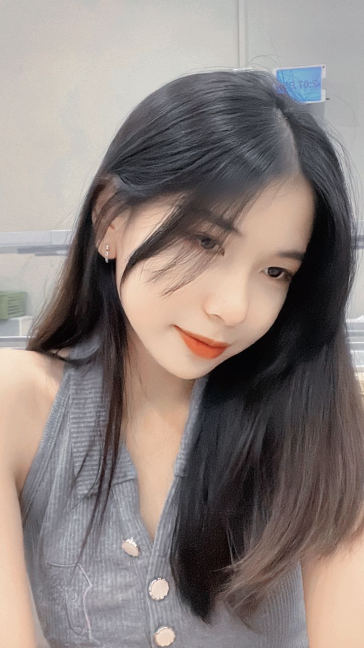 17岁少女有3张报生纸 却非大马公民 何解？