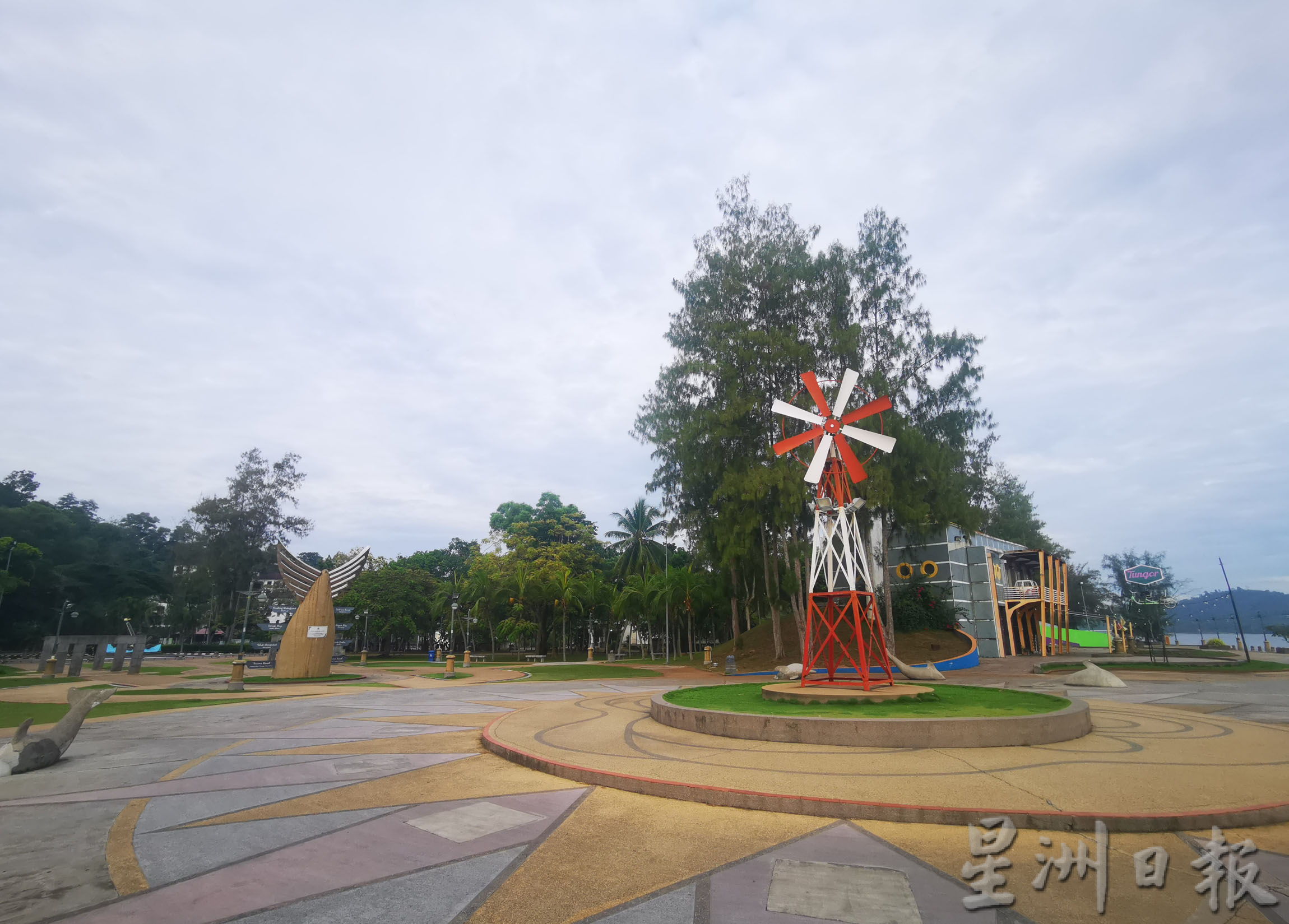 1850公尺跑道与公园贯穿海岸线 来红土坎跑步赏海景