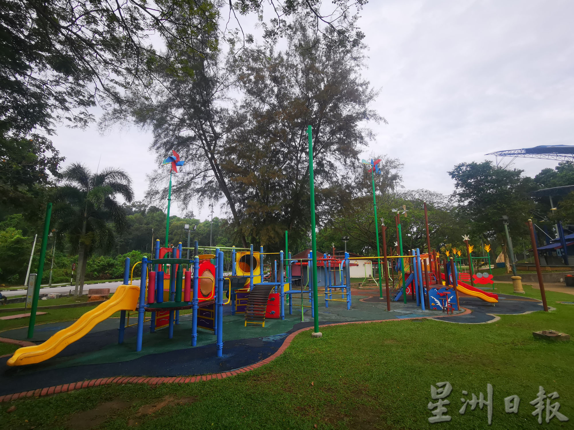 1850公尺跑道与公园贯穿海岸线 来红土坎跑步赏海景