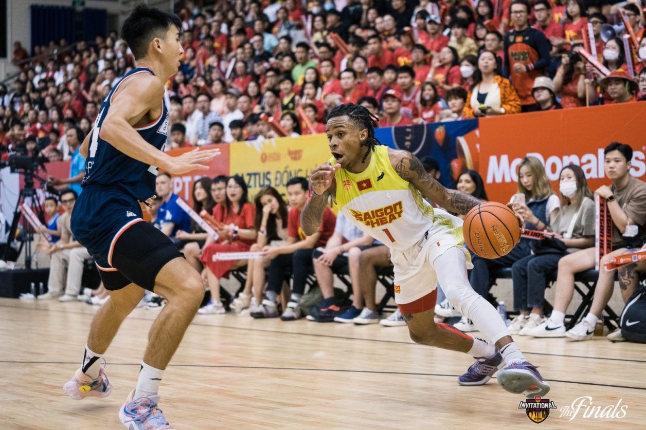 ABL|吉尔亚德狂轰10记三分弹 热火大胜东方拖进最终战