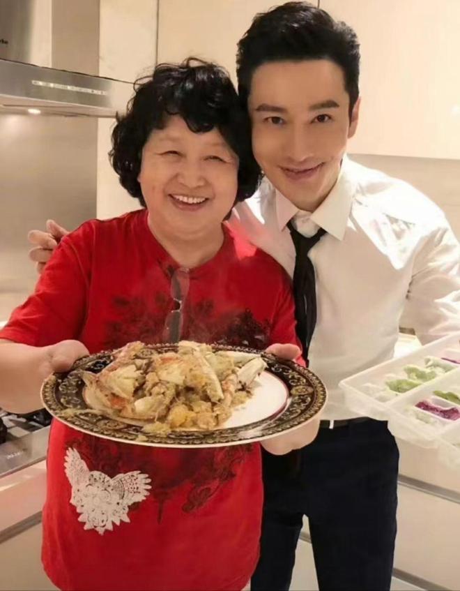 Angelababy复合无望 黄晓明疑带新欢见家长