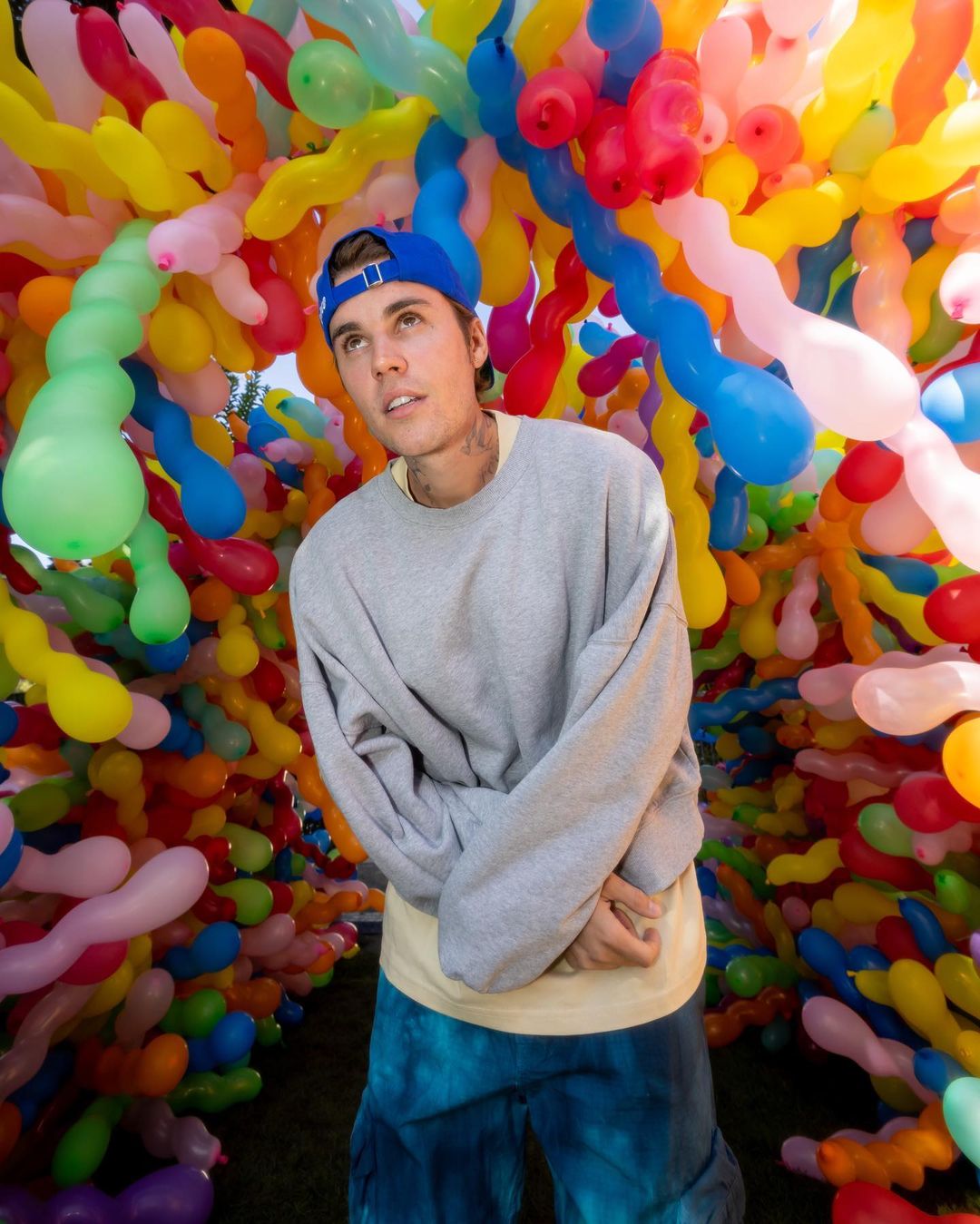 暴瘦面瘫病情严重 小贾斯汀取消巡唱养病