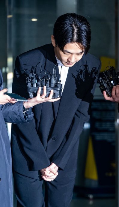 “自我合理化用毒”认愚蠢 刘亚仁连说4次对不起