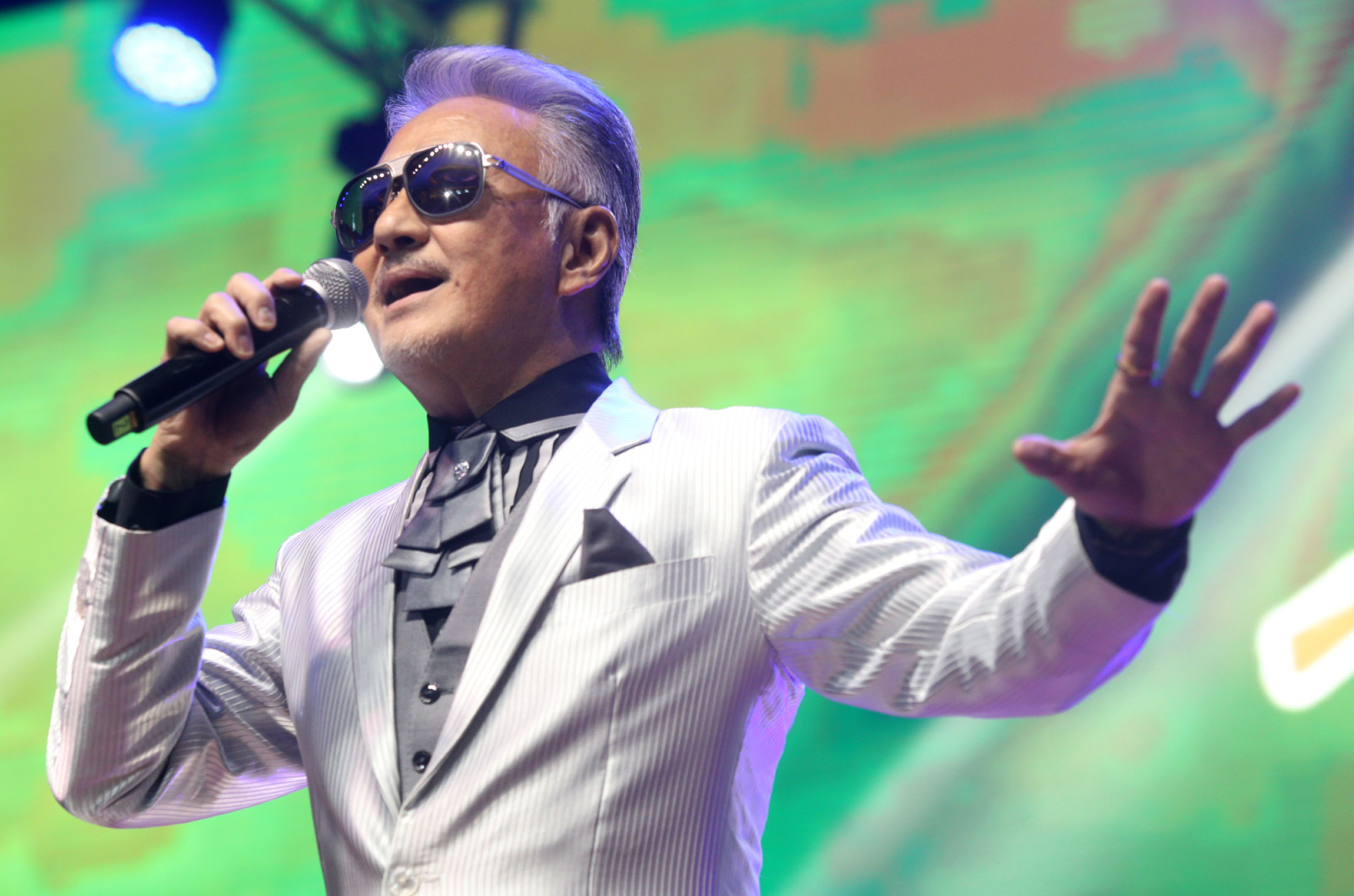 《香江夜·南洋情》｜朱咪咪风骚狂撩Uncle  搞笑调侃敖嘉年“性骚”