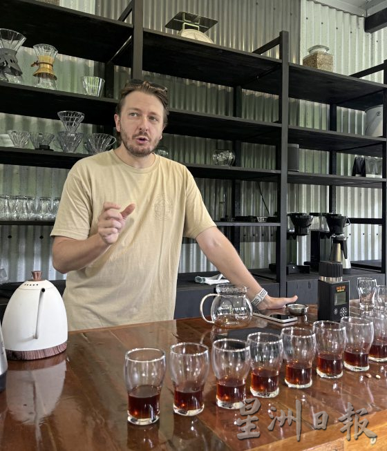 【澳洲黄金海岸】到黄金海岸内陆徒步探险，发掘雨林的秘境