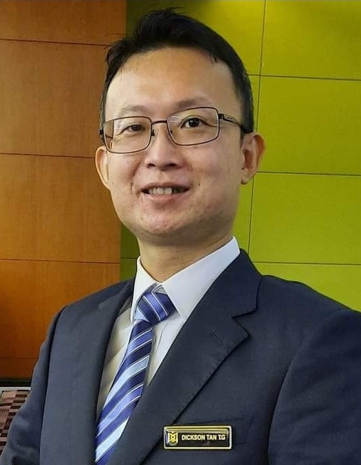 不尊重市会+乱丢垃圾 随手丢罚单罪加一等