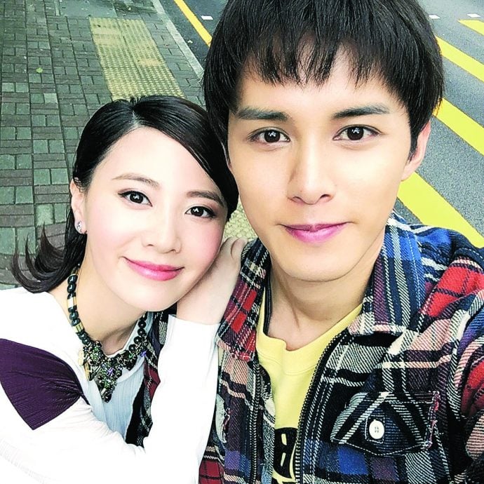  不爽被“甩”出言反击 朱晨丽降级何广沛成网民	