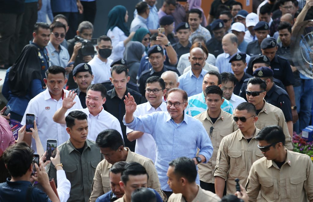 不能让人觉得挪用钱后可逍遥法外 安华:给我们机会清洗国家声誉