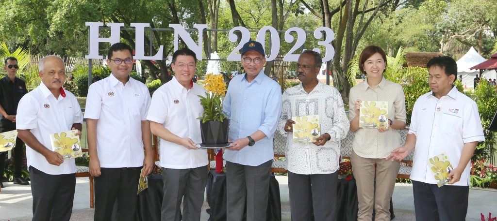 不能让人觉得挪用钱后可逍遥法外 安华:给我们机会清洗国家声誉