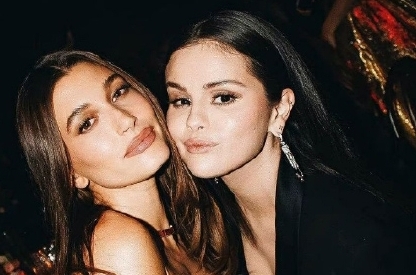 与小贾斯汀老婆解开误会  赛琳娜：没人得承受霸凌