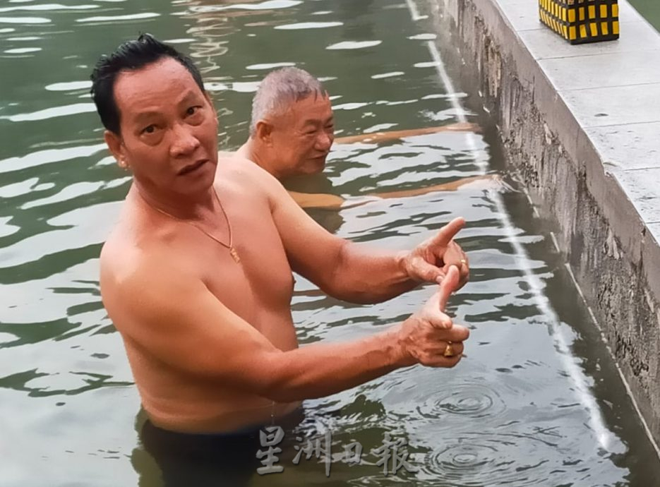 东01:文冬热水湖排水出口暗沟阻塞
