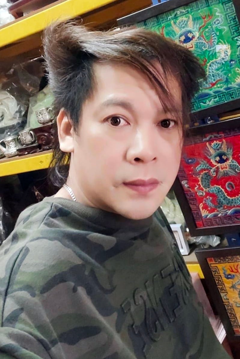 东01:清明节纸扎品市场巡礼