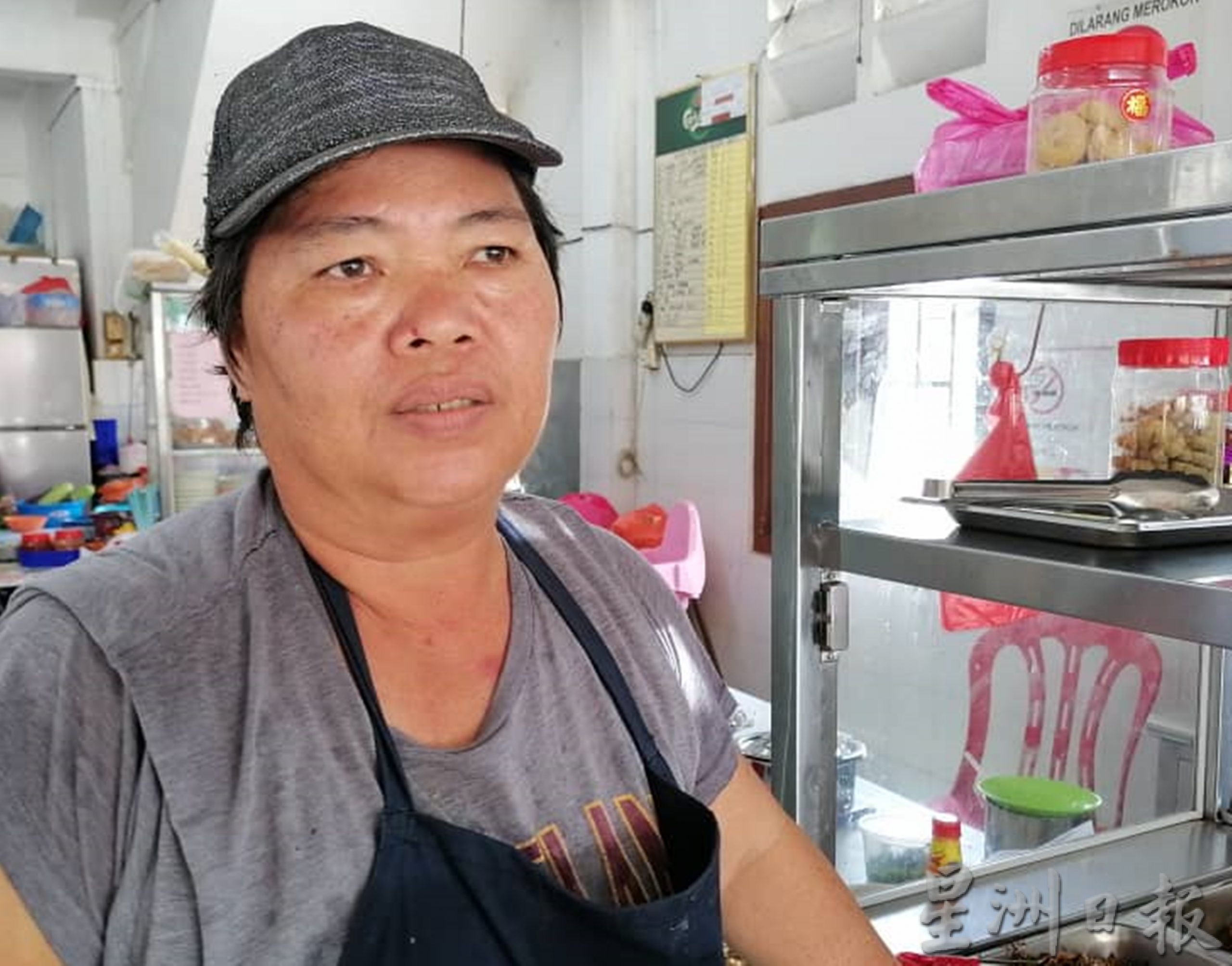 东01:食材涨价成本高,关丹茶餐室业者响应“爱心餐单”有难度。