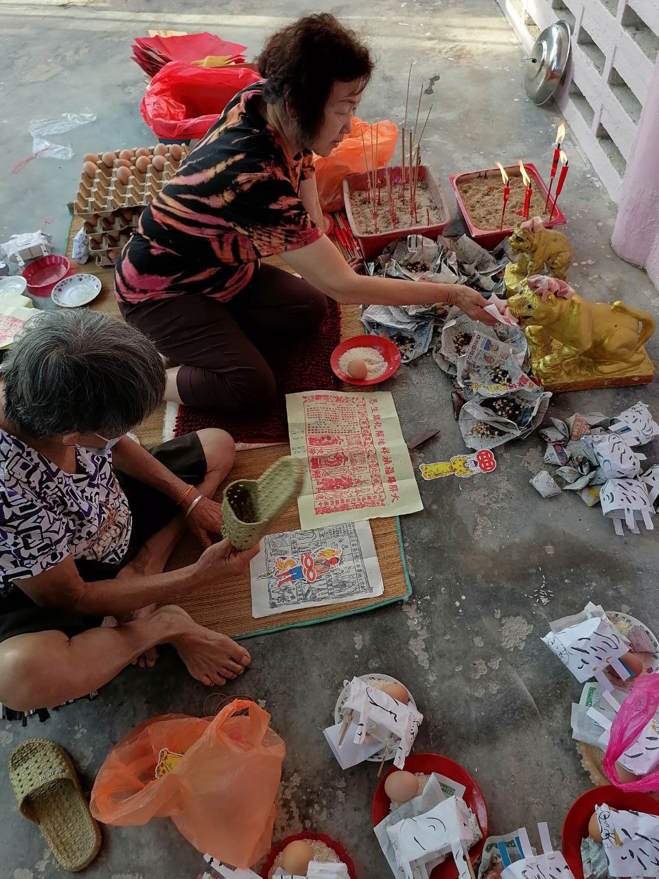 东:文积观音圣堂惊蛰人打小人