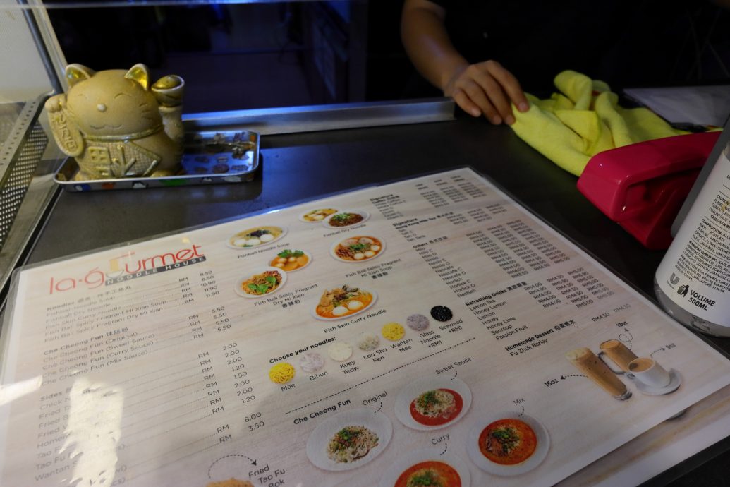 东:关丹仅三个,沈春祥鼓励更多华裔饮食业者加入“爱心餐单”行列。