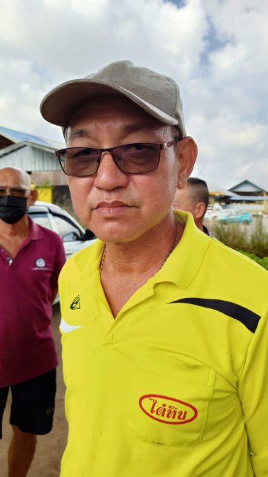东:关丹渔民展开和平请愿行动