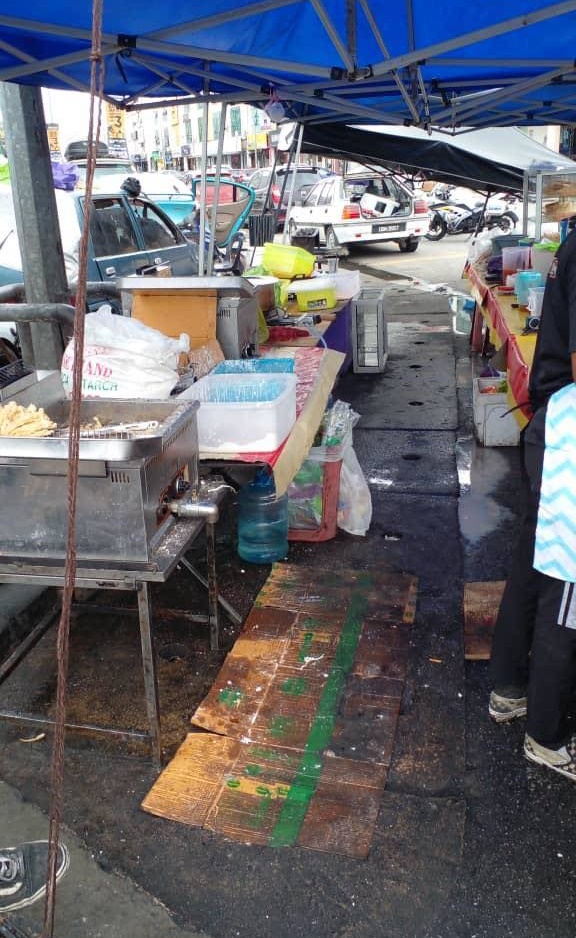 东:哥市议会取缔违例摆卖小贩。