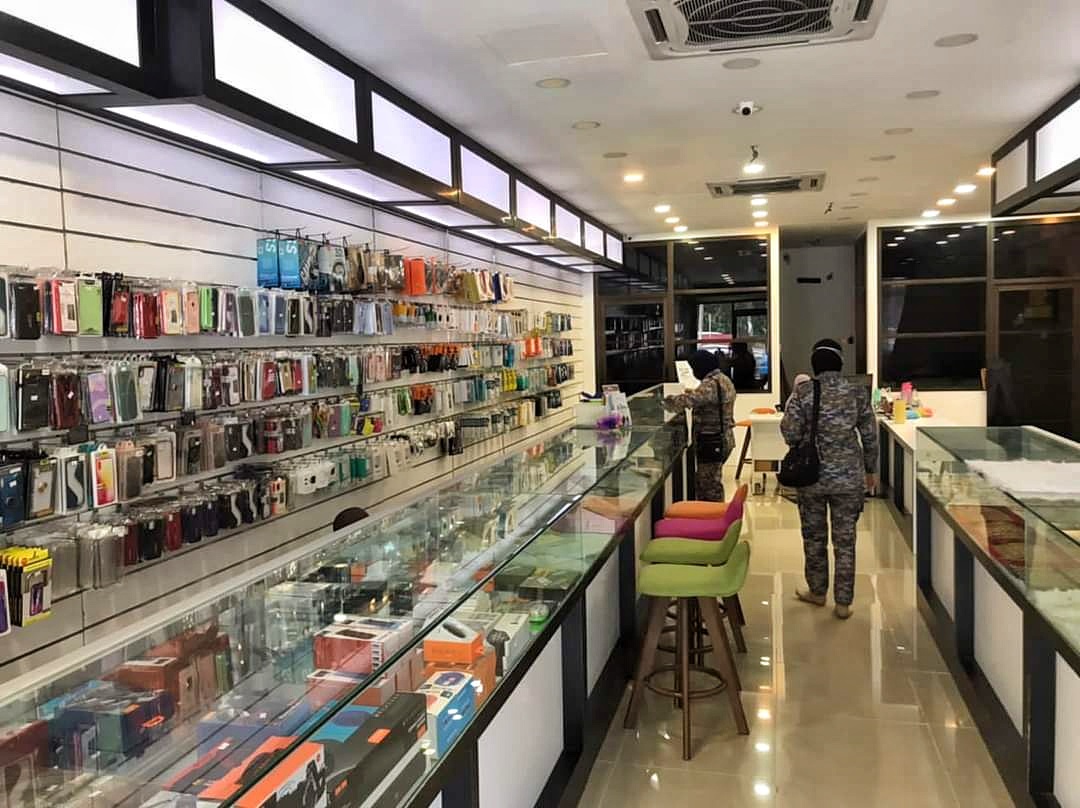 东:哥打峇鲁市议会于2月份展开“营业执照检查行动”。