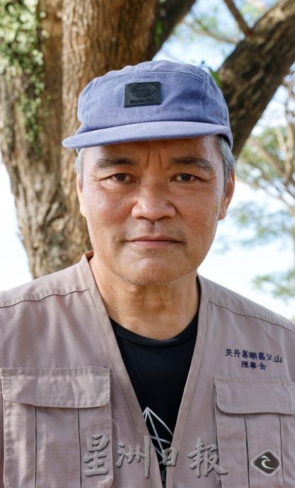 东:时代变迁、年轻人少参与,义山扫墓人潮逐年减少。