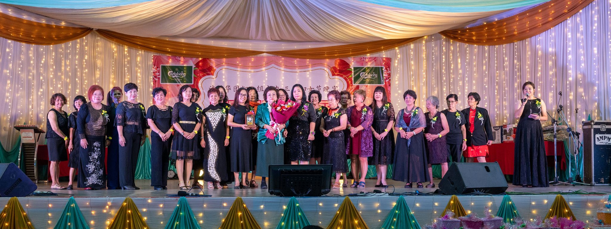 东:林广有:女性能顶半边天 职业女性为家庭共同打拼