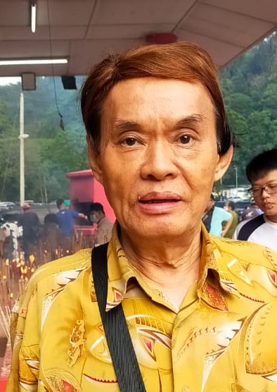 东:民众响应乐捐美化义山