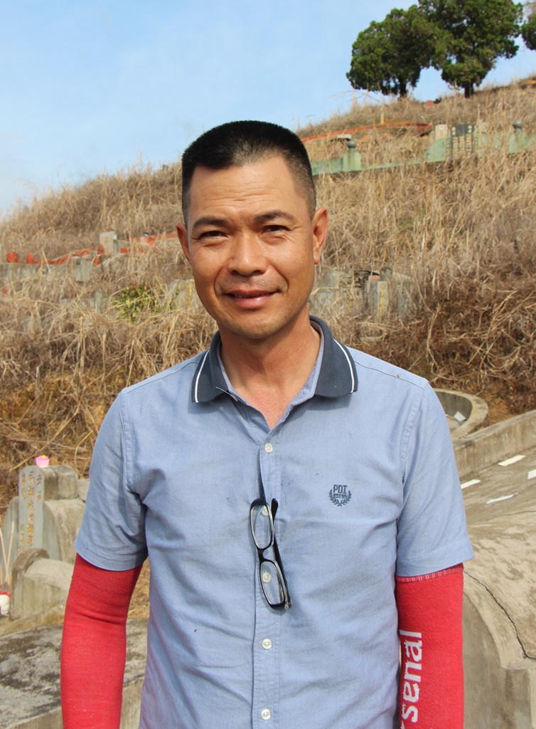 东:避开清明节车龙及拥挤人潮,游子提早回乡扫墓