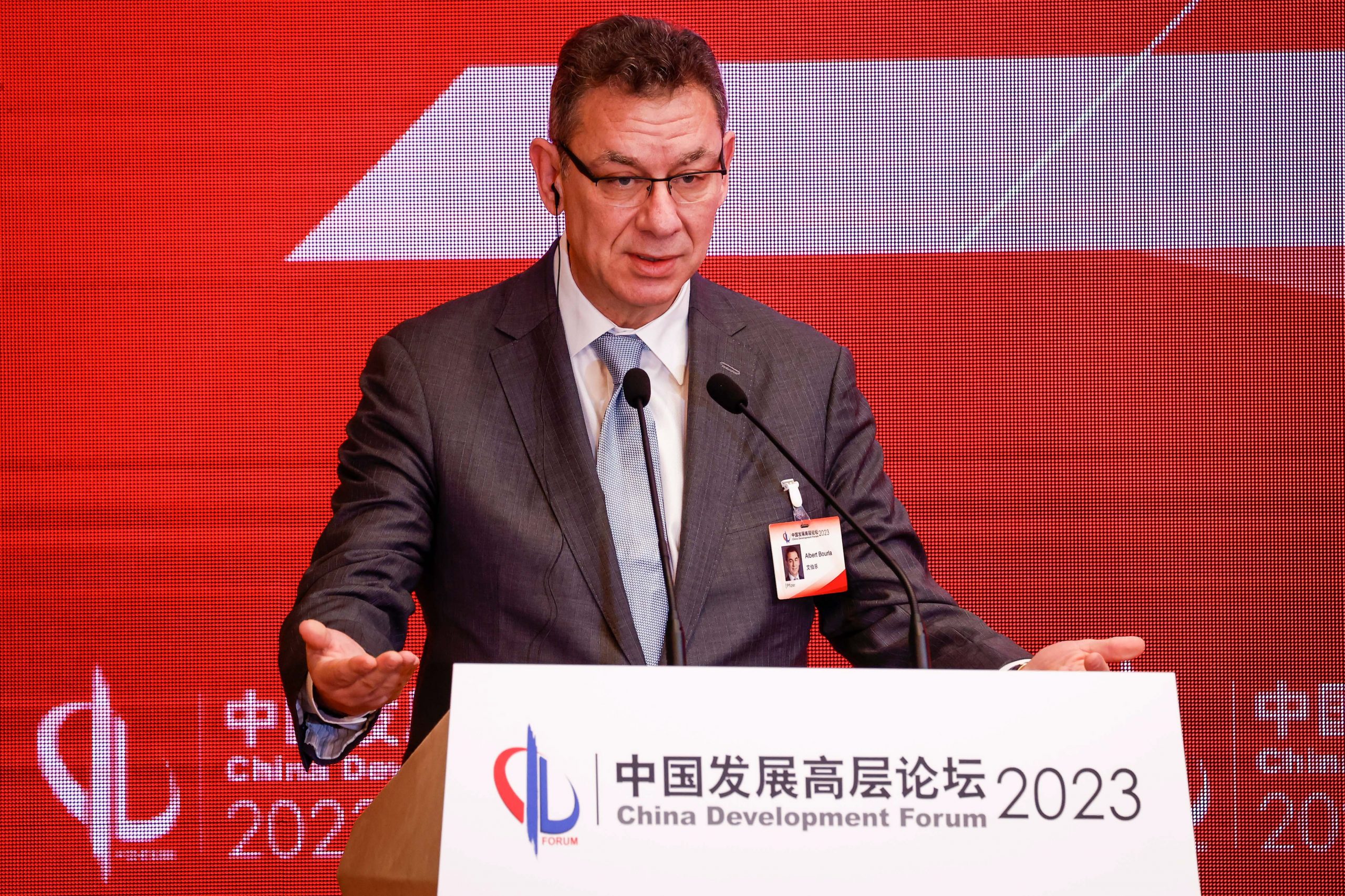 中是国际金融安全避风港 韩文秀:外企投资中国可‘放长线钓大鱼’(主)