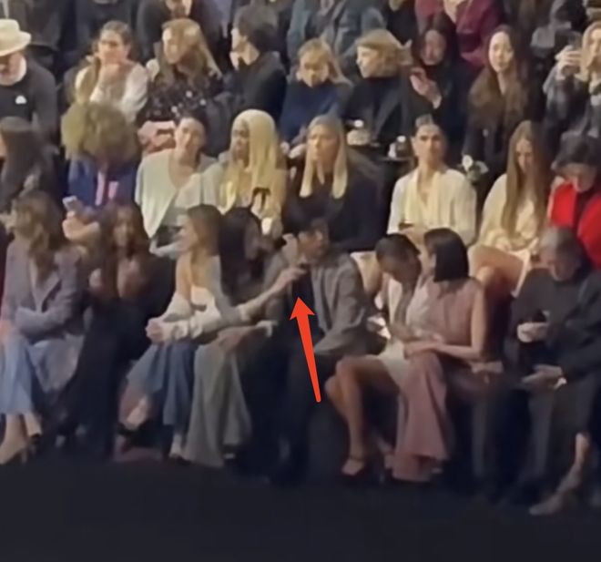 井柏然刘雯公费恋爱 甜放闪被亏合约情侣