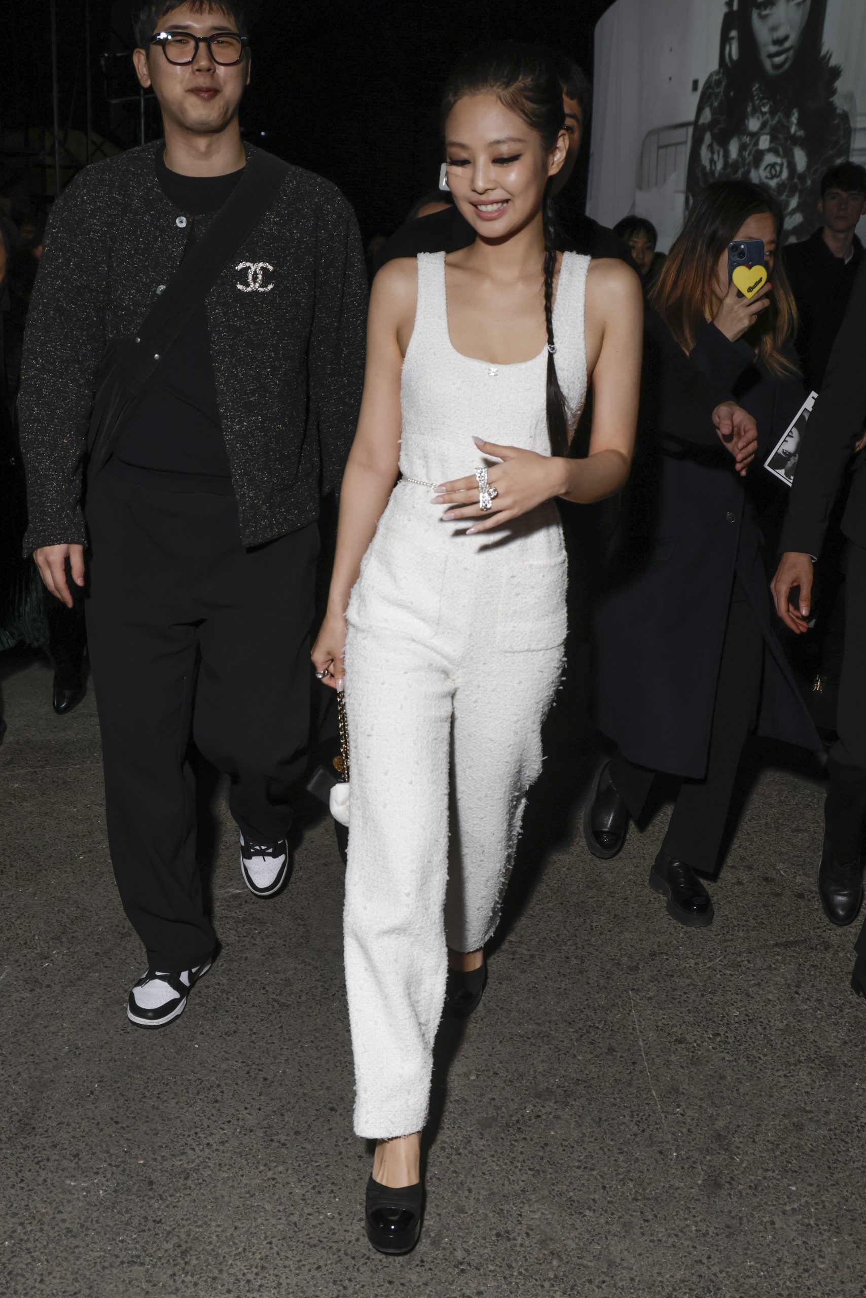 井柏然刘雯公费恋爱 甜放闪被亏合约情侣