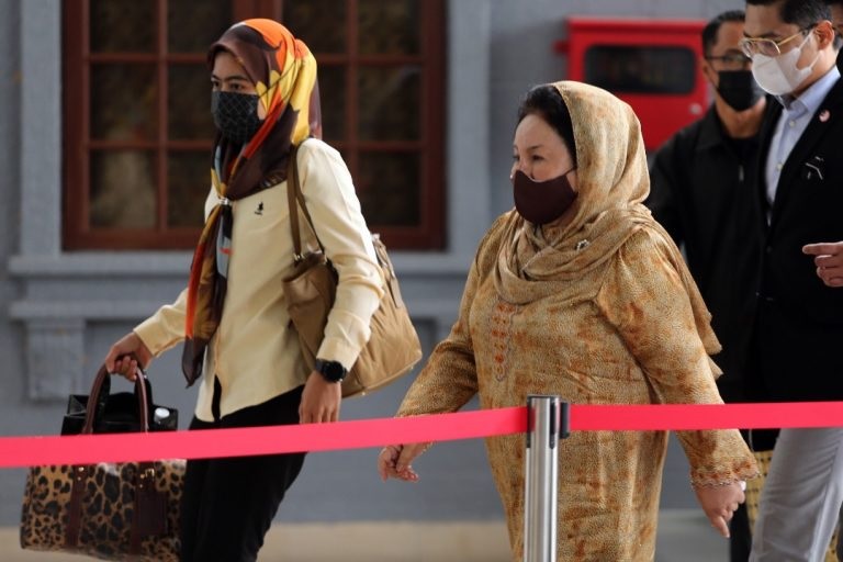 人在监牢仍盼推翻裁决·纳吉7个月内做了这些事