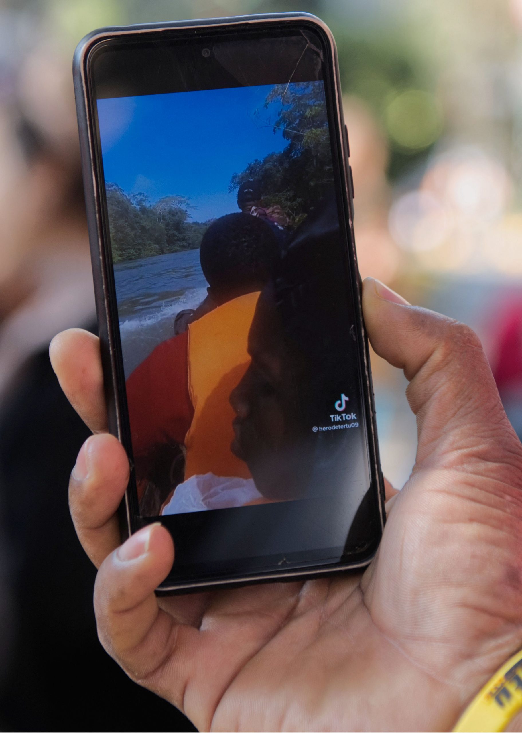 人贩子用TikTok 来推销非法越境服务